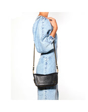 Load image into Gallery viewer, Bobi Bag S Bag in Noir Goatskin Gold
