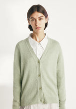 Load image into Gallery viewer, Agulla Cardigan in Wasabi
