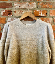 Load image into Gallery viewer, Peytona Pullover in Honey
