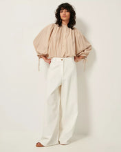 Load image into Gallery viewer, Dali Puff Sleeve Shirt in Chai Latte
