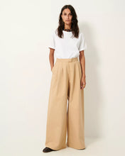 Load image into Gallery viewer, Rivera Trousers with Pleats in Jonc
