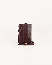 Load image into Gallery viewer, Faraphone Leather Phone Case in Whisky Brown
