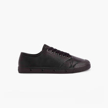 Load image into Gallery viewer, Low Top Leather Trainers in Black
